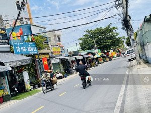 vị trí đẹp ngay ngã 4 nước đá nguyễn ảnh thủ