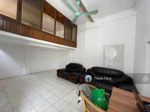 căn góc 1,5t cũ vị trí đẹp sát mp đội cấn ngõ 4,2m oto đỗ dt 25m mt 2,5m giá 5,5 tỷ