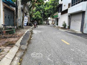 siêu phẩm mặt phố kinh doanh - vỉa hè - thông số đẹp - view đẹp khu lõi sài đồng long biên.