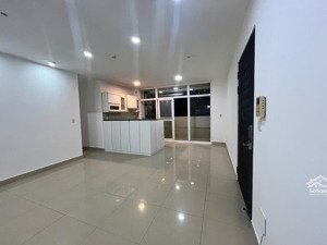 chủ nhà - tôi cần bán căn hộ gần đầm sen 81m2 giá 3,6 tỷ, sổ hồng sẵn.