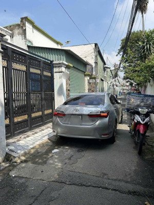 giảm mạnh 200 triệu còn 4.7 tỷ - tl mạnh - hẻm xe hơi chợ đầu mối - dòng tiền 6tr/tháng