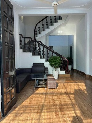 giá chỉ 4.95 tỷ bán nhà 3 tầng đẹp full nội thất thọ am liên ninh thanh trì hà nội