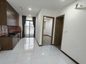 (7608) star tower, 49,2 m2, bao sổ hồng, full nội thất: 1,135 tỷ. cho thuê 7 triệu /th. nhận ký gửi