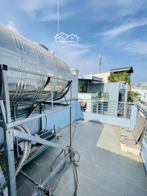 nhà mới 4 tầng hoàn công đầy đủ chỉ 3,85 tỷ -hẻm ô tô vị trí kinh doanh