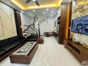 bán nhà lô góc siêu thoáng liên mạc 5 tầng mới, ô tô đỗ cửa, gần cầu thượng cát