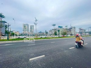 6 ô tô tránh, kinh doanh, phố ngọc thụy, bồ đề, long biên, dt 70 m, 4 t, mt 13.5 m, giá 29 tỷ 8