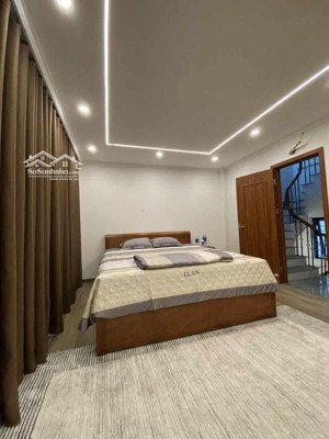 bán nhà hoàng văn thái 45.5m² ngõ ô tô tránh full nội thất ở ngay - giá 14.2 tỉ!