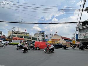 Bán đất mặt tiền kinh doanh ngay chợ Thủ Đức, DT 113m2 (4,7/6 x 20)