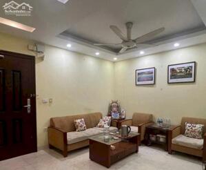 Cho thuê căn hộ chung cư Tố Hữu, 118m2, 3 ngủ, 2 wc Full đồ