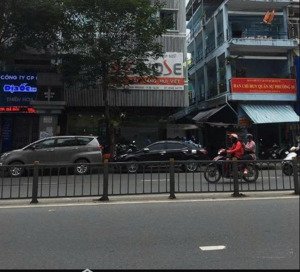 bán gấp nhà mặt tiền phố nguyễn thiện thuật, quận 3 dt 6x21m cn 122m2, giá 60 tỷ đang cho thuê 75tr