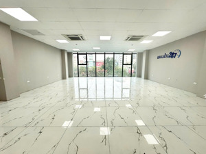 cho thuê văn phòng 100m² nguyễn khang, cầu giấy - 13.5 triệu/tháng