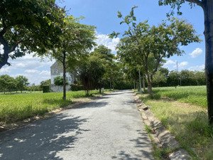 bt 10x20m giá 48,5tr/m2 kdc phú xuân vạn phát hưng h.t. phát n.bè