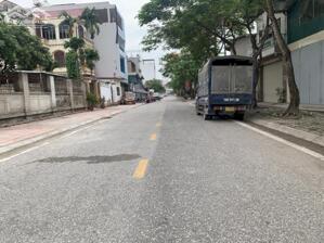 Không còn lô thứ 2 tại TÁI ĐINH CƯ CỰ KHỐI ĐƯỜNG 13m xây được 7 tầng làm văn phòng mà giá chưa tới 14 tỷ