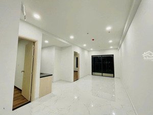 bán căn 2pn - 70m2 giá 2,3 tỷ có sổ, tầng trung block sapphire