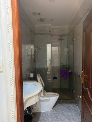 cho thuê nhà mặt phố lacasta văn phú 5 tầng, mặt bằng 90m2, mặt tiền 5,5m