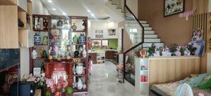 bán căn 5x23m tại rosita garden full nội thất giá 8,5 tỷ. liên hệ tấn giàu 