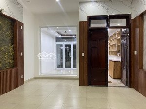 bán nhà 3 tầng quách thị trang - hoà xuân