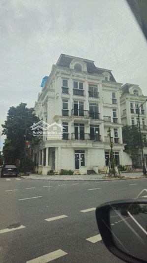 cần bán biệt thư louis city đại mỗ.dt 190m2 căn góc