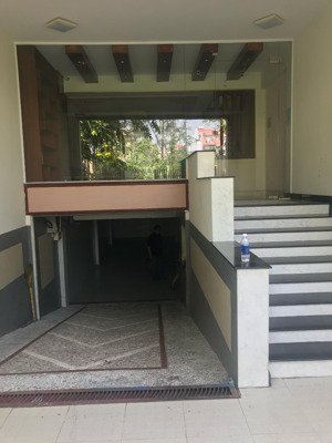 bán nhà mặt phố 100m2,hầm 3 lầu kdc phước kiển a giá 13,850 tỷ