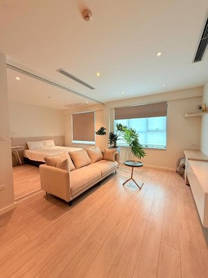 em bán căn hộ 2 phòng ngủ 78m2 sẵn sổ full nội thất cao cấp như ảnh tại goldmark city