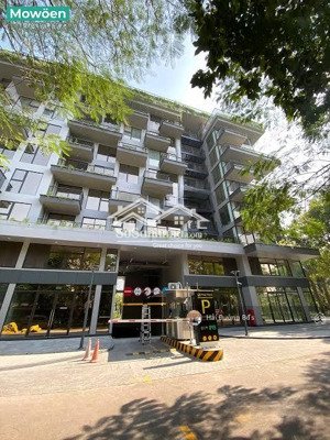 căn hộ độc bản là biệt thự trên không có thang máy riên, sảnh riêng, lễ tân sịn dành cho cư dân vip