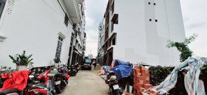 hẻm 6m khu phân lô nhà 5 tầng tx25 52m giá 3.75 tỷ