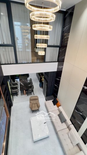 bán nhà biệt thự thu nhỏ 5 tầng,thang máy, tặng full nội thất xịn xò, 70m2 ngọc thụy, long biên