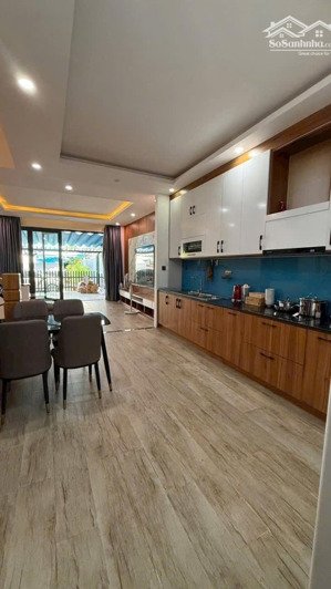 bán nhà gói 8 mỹ gia căn gần hồ bơi giá 7,8 tỷ đầy đủ nội thất