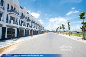 bán gấp đất dự án 1/500 điện âm, nước máy dt 5x20, sổ hồng thổ cư 100%cách sân bay long thành 3km.