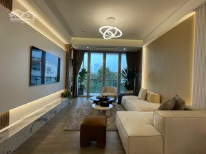bán căn hộ garden plaza 2 phú mỹ hưng dt 141m2 giá 17 tỷ lh e cương)