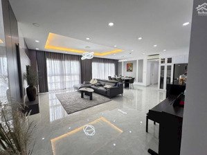 bán căn hộ hưng phúc pmh, q7.
dt: 76m.giá 6tỷ3. 2pn, 2wc, full nội thất, liên hệ: phong