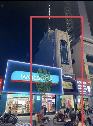 cho thuê nhà mặt tiền nguyễn trãi, cạnh the legacy-vị trí vàng, sầm uất, đẳng cấp. dt 120m2.