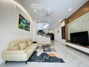 nhà đẹp kđt hà quang 2 nha trang