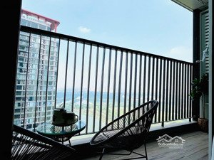 cần bán căn 2 ngủ toà l1 landmark view hồ 74m giá 7.x tỷ bao phí