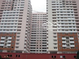 cho thuê chung cư screc : dt 85m2.2pn giá từ 12 tới 13 tr tùy vào nội thất lh chủ