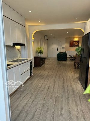 bán căn hộ 3pn, 2wc ở thăng long garden, 11,5 tỷ, 132m2, view đẹp, chung cư cao cấp.