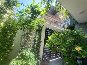 bán nhà cổ bi xây tường20 cực đẹp xem là mê