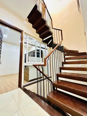 ô tô dân xây 3 tầng 67m2 tây mỗ, đại mỗ dá chỉ 9xxx
