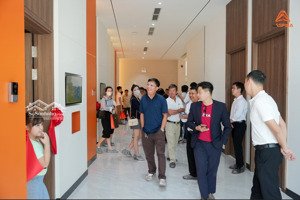 chính chủ, căn hộ 2pn, 2wc, 68m2, 2,4 tỷ tt trước 600 triệu vào ở. phường tân đông hiệp. tp hcm