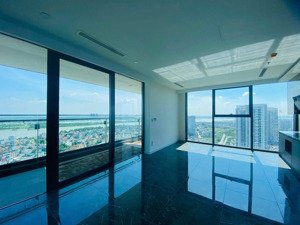 cho thuê căn hộ 4pn 211m2 giá chỉ 45tr tại sunshine golden river - em hoàng 