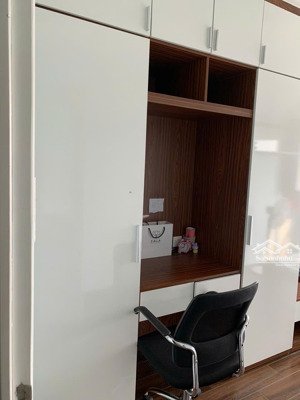 c/c phú đạt - p25- bình thanh: 93m2, 3pn, 2wc, nội thất, 13tr/th.