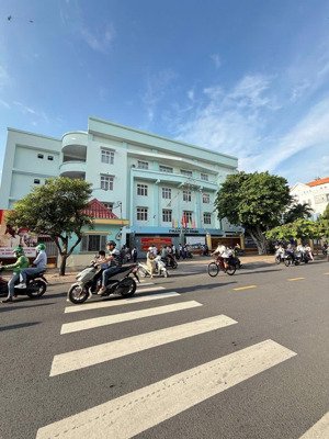 bán nhà mặt phố đường cách mạng, tân thành, tân phú, hồ chí minh, 9,9 tỷ, 56 m2