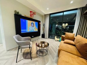 em cho thuê căn 2pn, 2wc,83m,87m2, full đồ và đồ cơ bản tại 6th element lh em /zalo