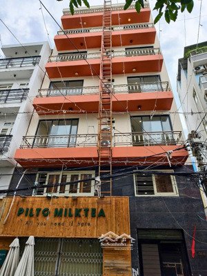 gía: 33 tỷ hđt: 120 triệu/tháng ổn định 8 năm -cách mạng tháng tám quận 3 - 7m x 18m
