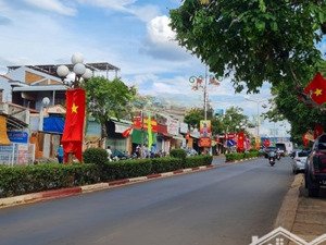 bán nhà mặt tiền quốc lộ 13, xã lộc thái, lộc ninh, bình phước. 30m x 30m gần chợ lộc thái. 9.9 tỷ