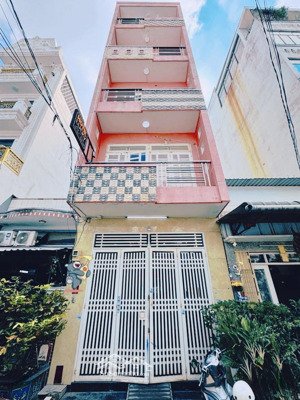 bán nhà chuẩn- không lộ giới -- nhà 5 tầng btct - 64m2 - tận 12 phòng cho thuê chdv - ngay kh