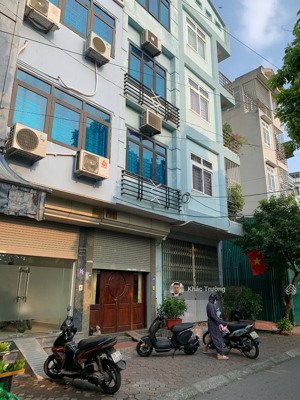 hàng chất: hồng đô - mỹ đình - phân lô - ô tô tránh - vỉa hè kinh doanh - chú cần bán gấp