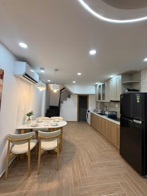 nhà phố đường cô giang quận 1 mới 100% giá chỉ 7.1 tỷ