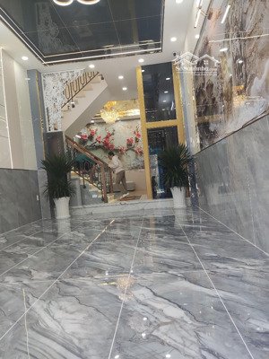 nhà 4 tầng- có thang máy- đường phạm văn bạch - tân sơn - 4x14m- nhỉnh 8 tỷ tl.,