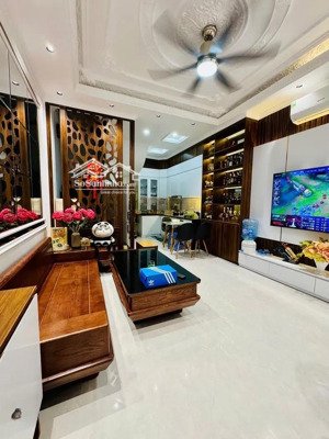 bán nhanh siêu phẩm yên hoà, nhà mới đẹp, 30m2, 5 tầng, giá 9,5 tỷ